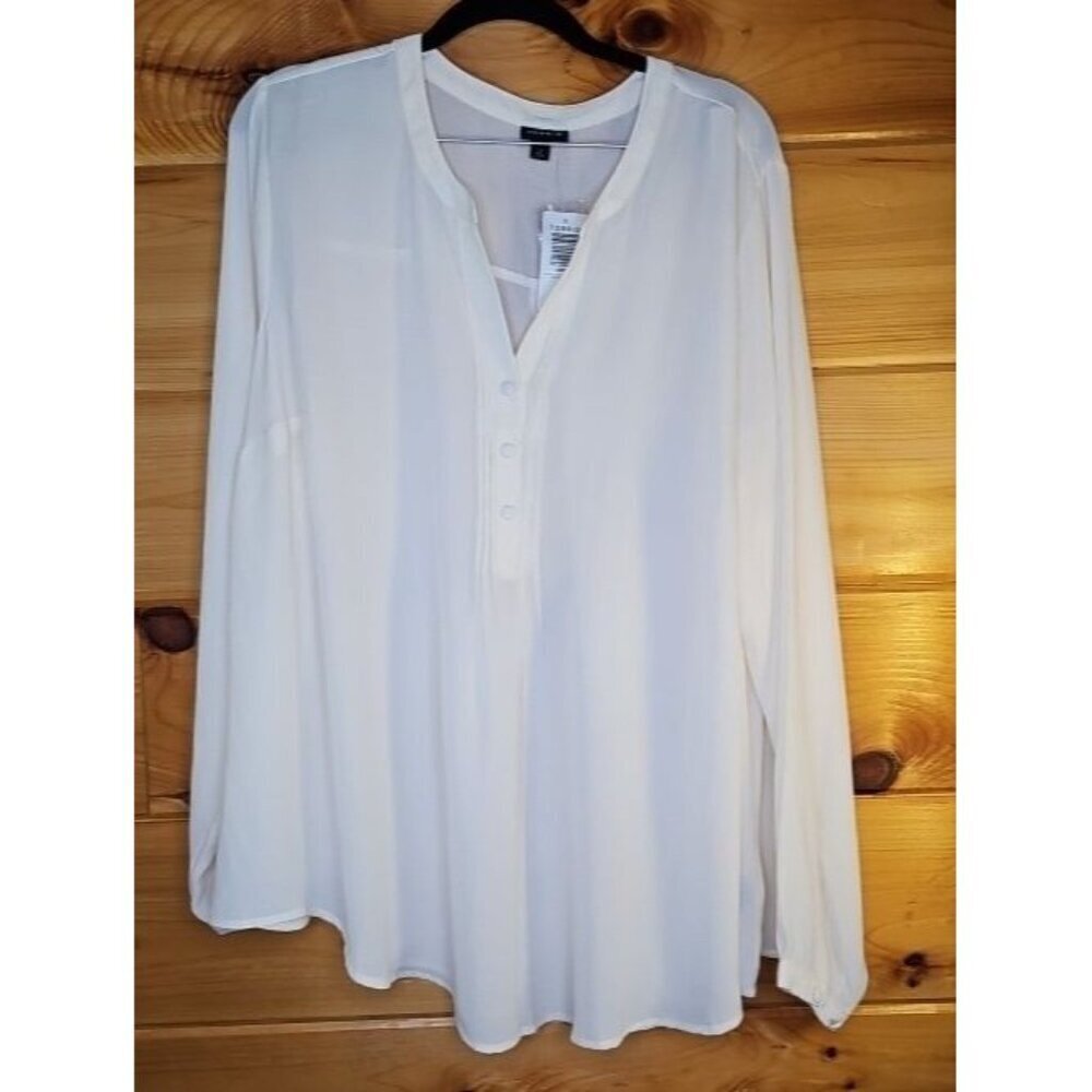 Torrid Woman's Plus Size 2 Ivory Long Sleeve Pintuck Half Button Blouse